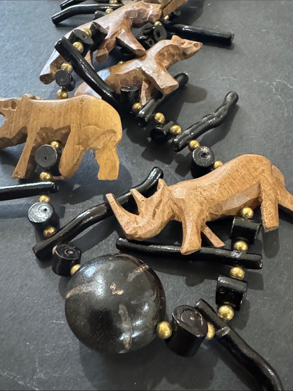 Vintage African Safari Animal Wood Necklace - Picture 12 of 12